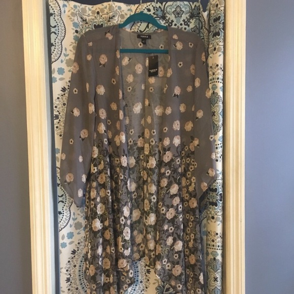 Torrid Sheer Floral Cardigan - Picture 2 of 4
